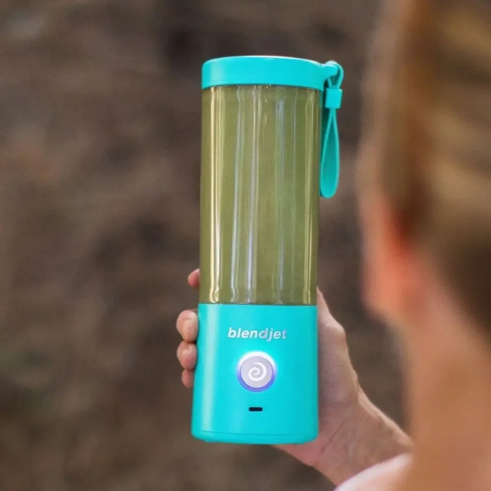 NEW BLENDJET Aqua Mint Portable Smoothie Protein Shake Maker USB Machine Bottle